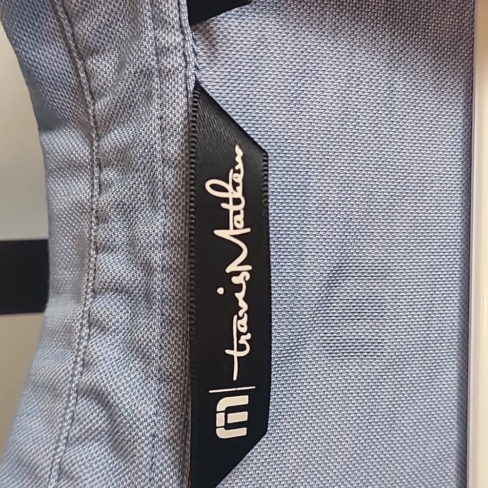 TRAVIS MATHEW JADEYLADY BABY CHEST PENCIL STRIPE SHIRT Large - Picture 3 of 5